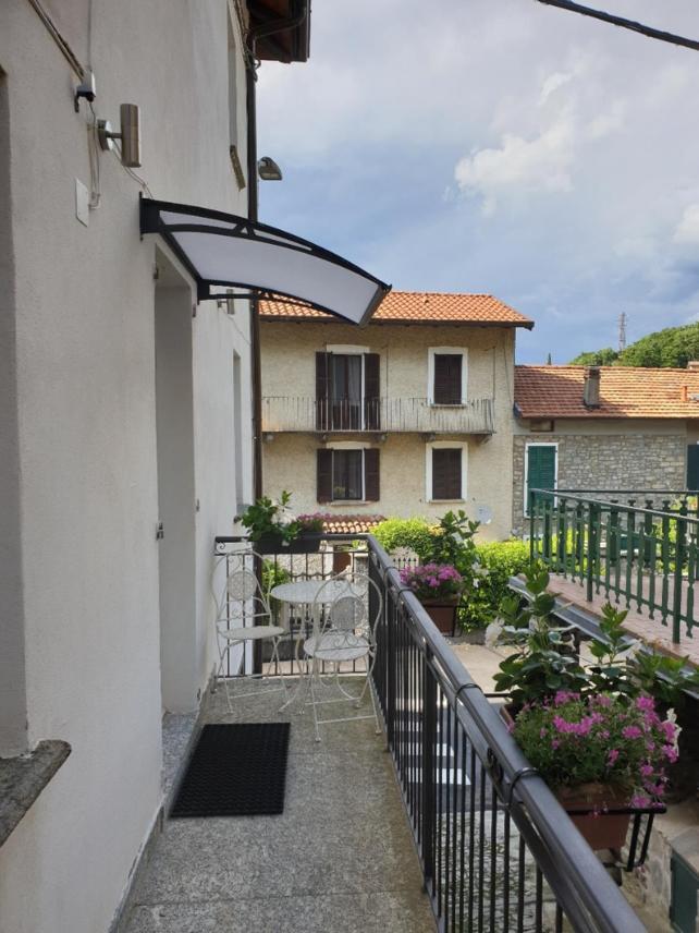 Casa Giacomina Bed & Breakfast Perledo Екстериор снимка